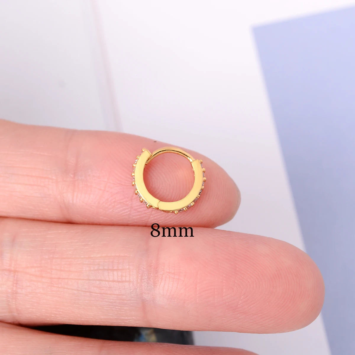 1 Pcs Fashion Exquisite Crystal Zircon Hoop Earrings for Women Rainbow Cartilage Helix Tragus Earring Stud Body Piercing Jewelry