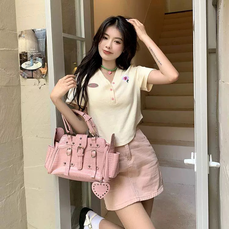 150.00kg Plus Size T-shirt Female Stylish Niche Style Plus Size Ladies Summer Sweet Sexy Chic Unique Asymmetrical Short Tops