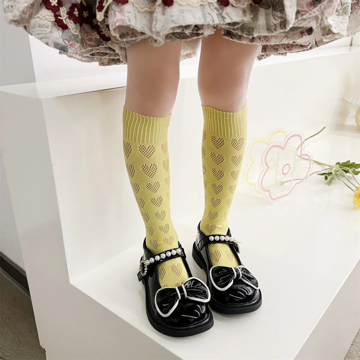 1/4 pairs of girls' dopamine heart hollow mesh straight socks, lightweight breathable heart mesh socks, women's long tube