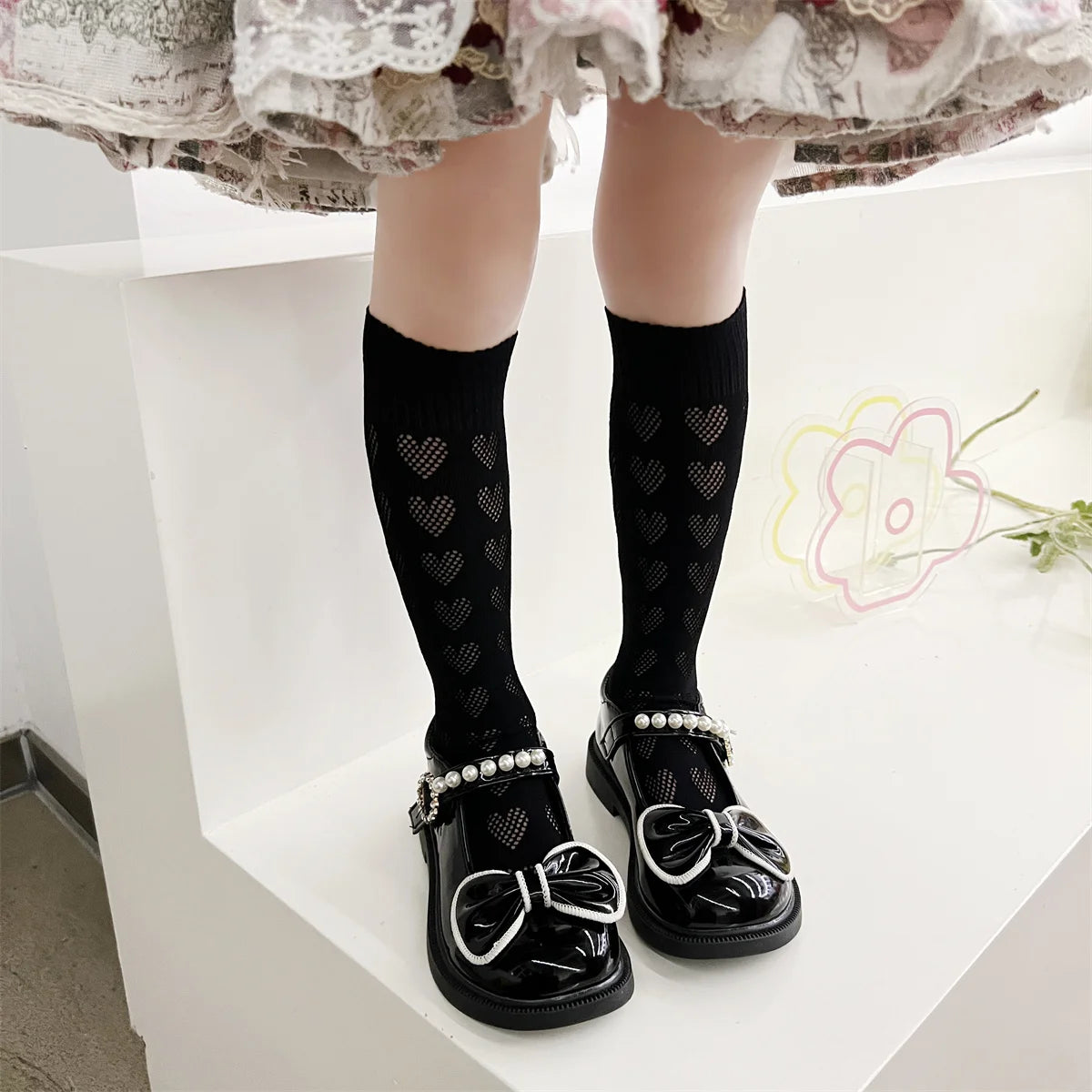 1/4 pairs of girls' dopamine heart hollow mesh straight socks, lightweight breathable heart mesh socks, women's long tube