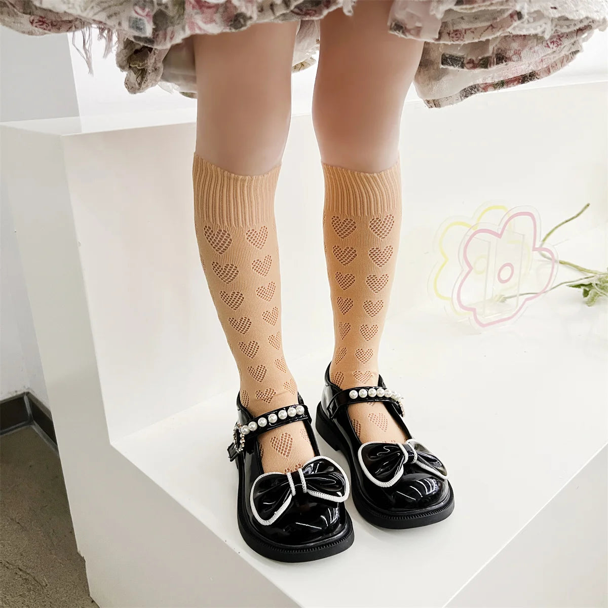 1/4 pairs of girls' dopamine heart hollow mesh straight socks, lightweight breathable heart mesh socks, women's long tube