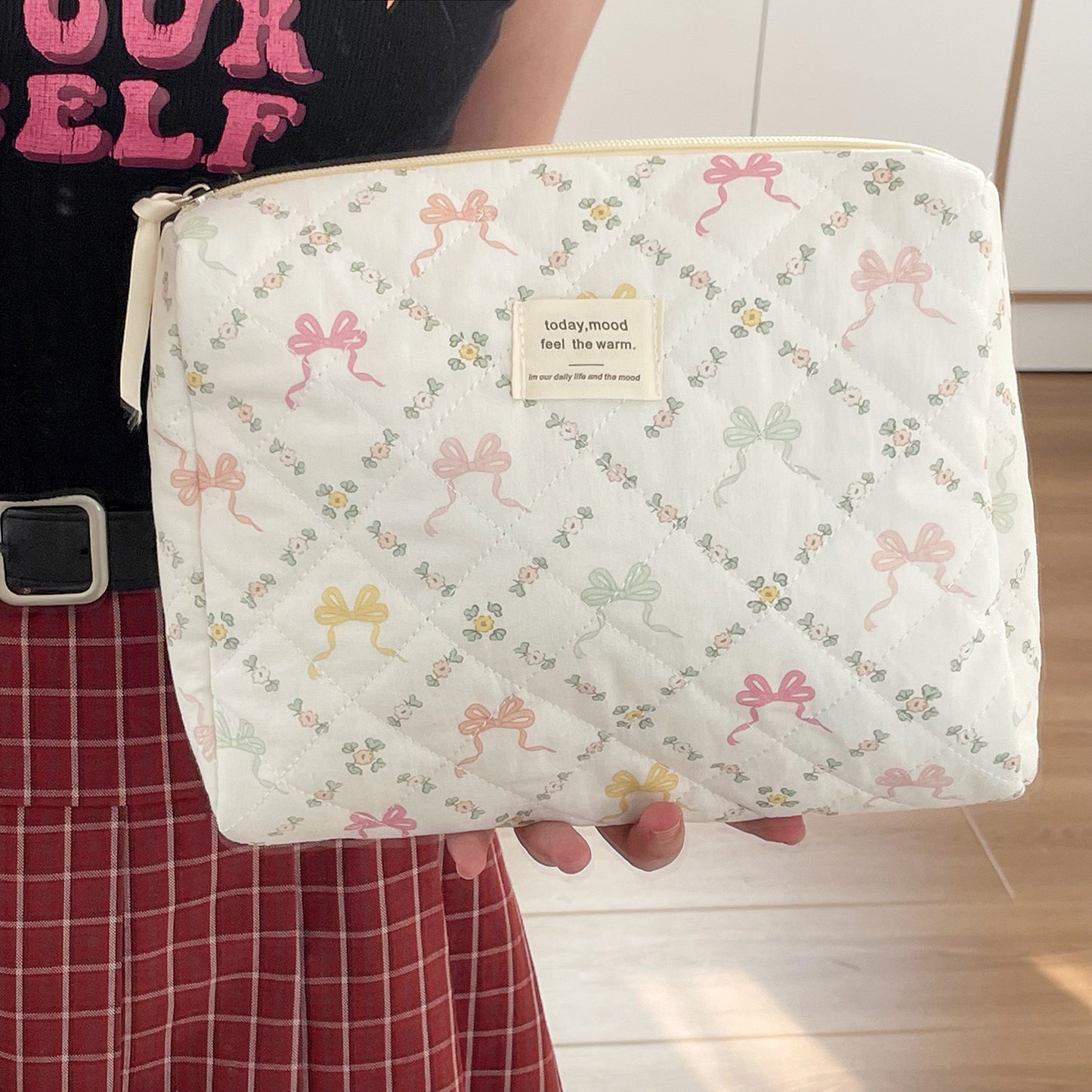 Colorful Bowknot Sweet Style Portable Large Capacity Portable Storage Bag