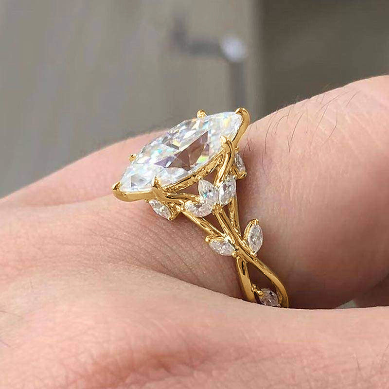 Zircon Ring Female Court Leaf Vine Design