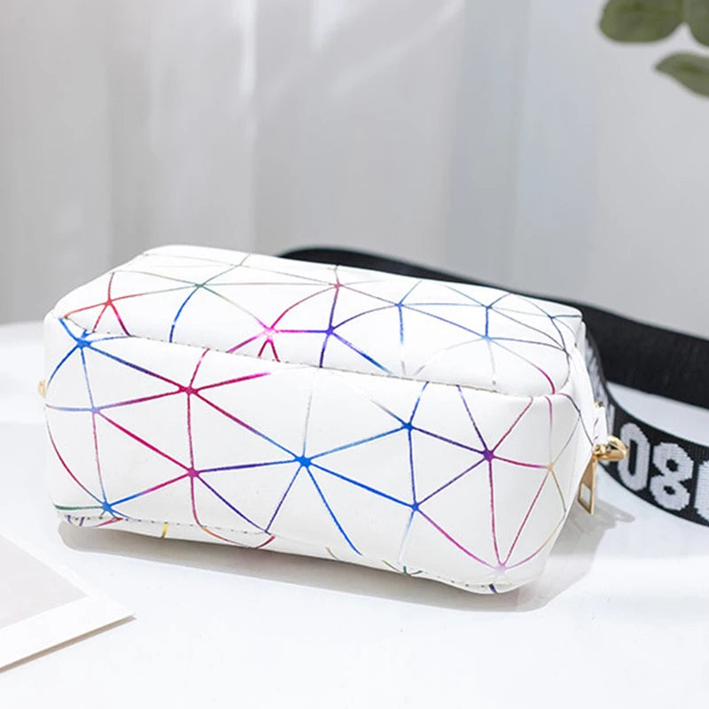 Yogodlns Fashion Laser Shoulder Messenger Bag Female Small Square Bag PU Leather Crossbody Bag Trendy New Satchel Bag Bolsa
