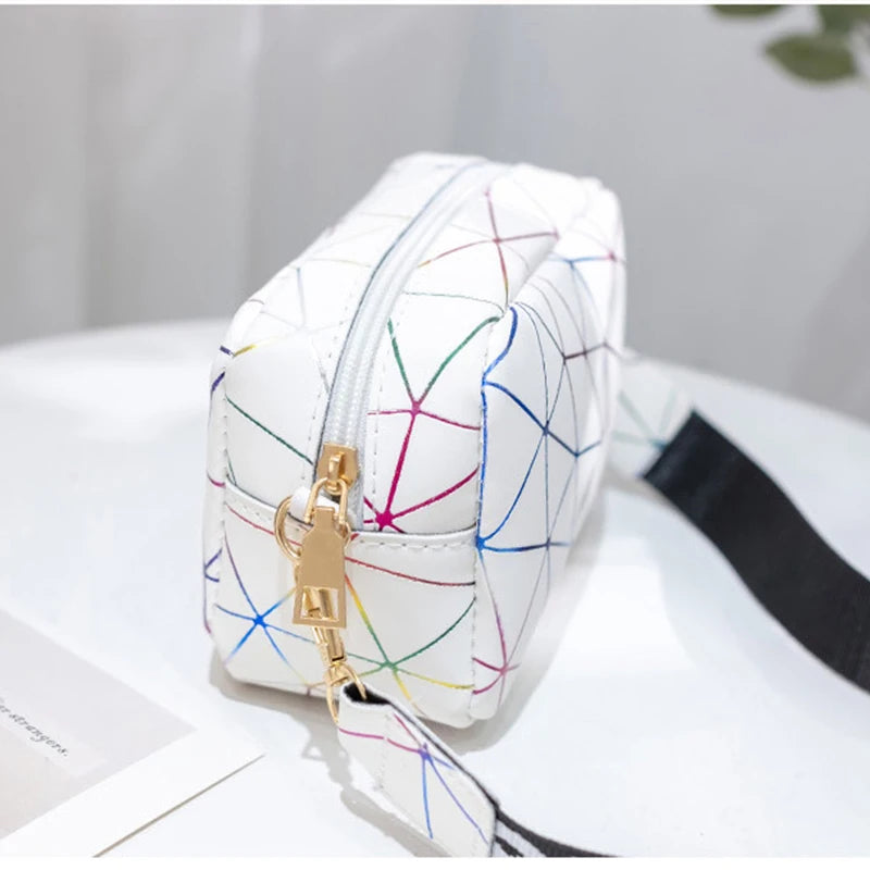 Yogodlns Fashion Laser Shoulder Messenger Bag Female Small Square Bag PU Leather Crossbody Bag Trendy New Satchel Bag Bolsa