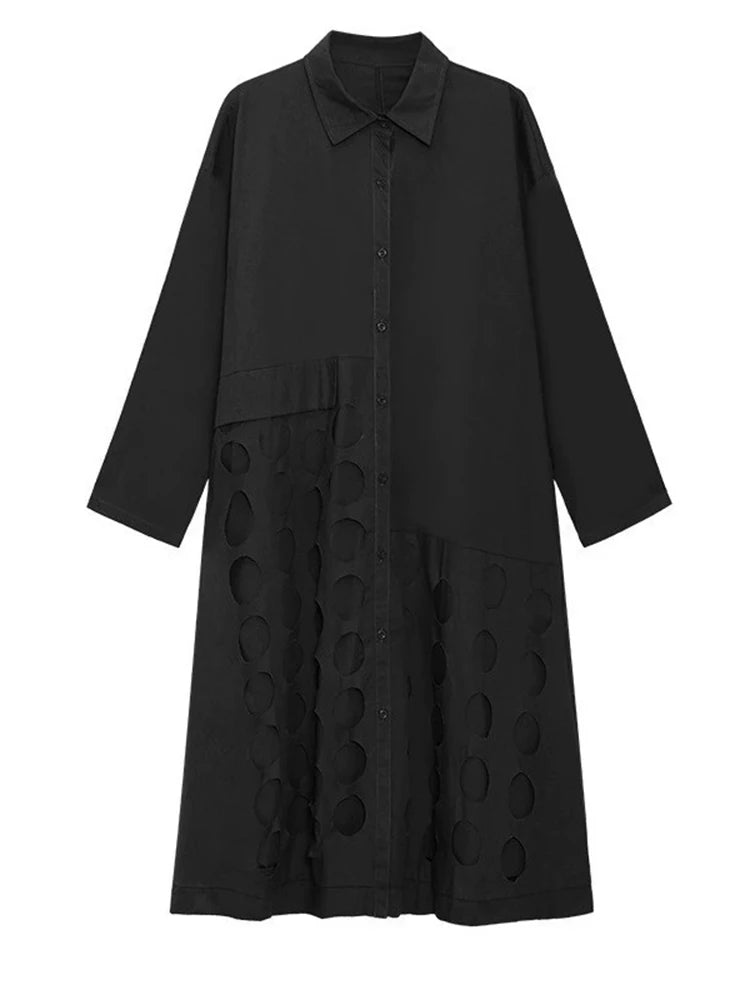 [EAM] Women Black Hollow Out Big Size Midi Shirt Dress New Lapel Long Sleeve Loose Fit Fashion Tide Spring Autumn 2024 1DF6037