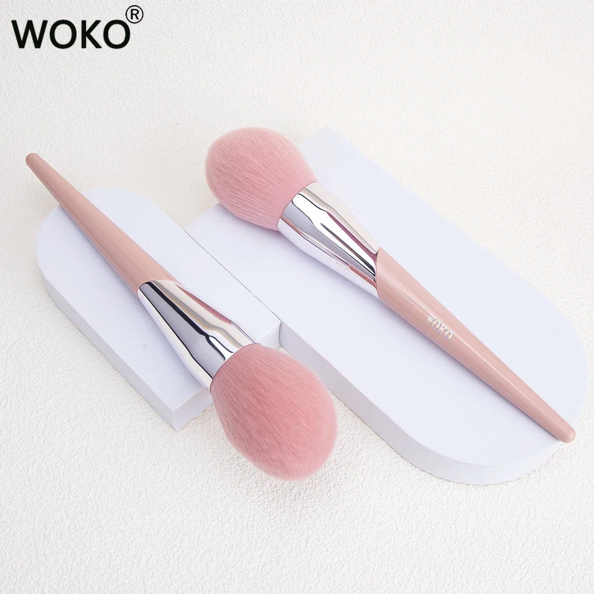 100# Large Powder Make Up Brush Big Powder Bronzer Brush Fluffy Pink Synthetic Hair Face Contour Bronzer Powder Makeup Tool
