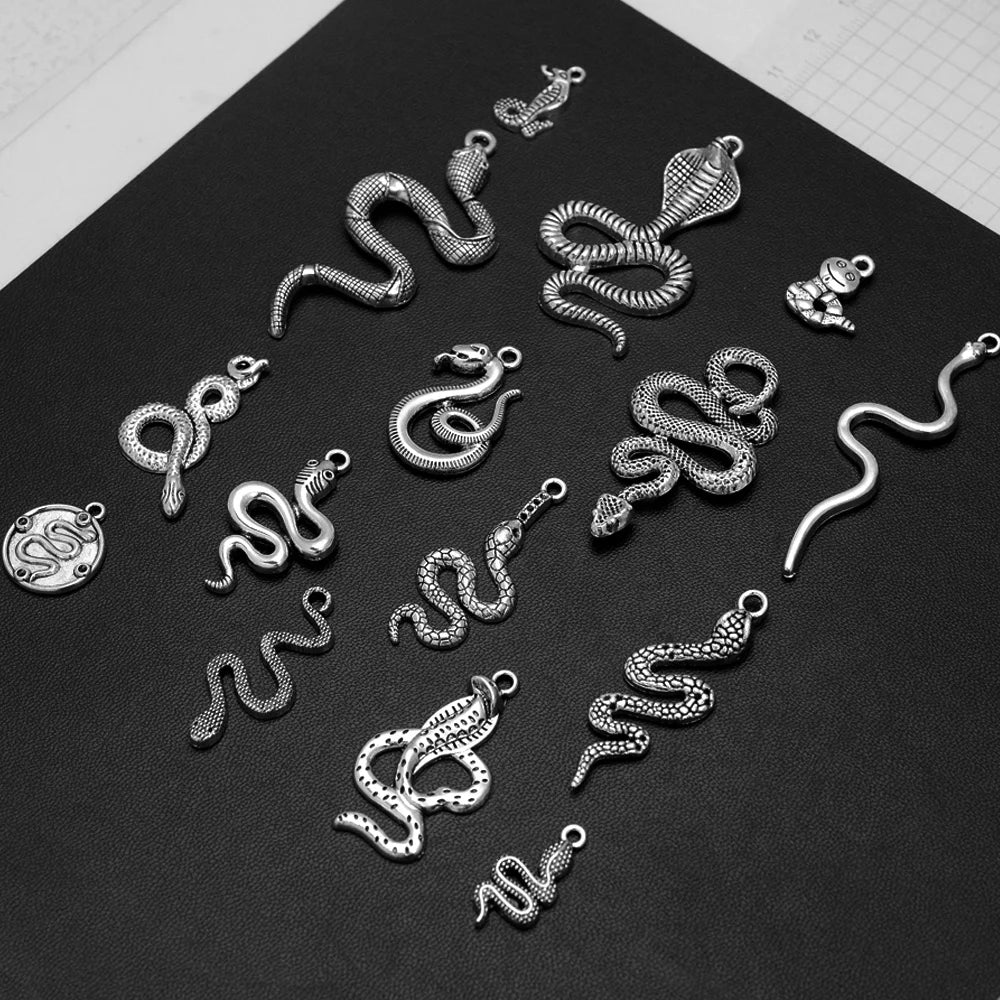 10/20pcs/lot Antique Silver Plated Snake Charms Animals Pendant For Diy Necklace Jewelry Making Findings Supplies Accessories