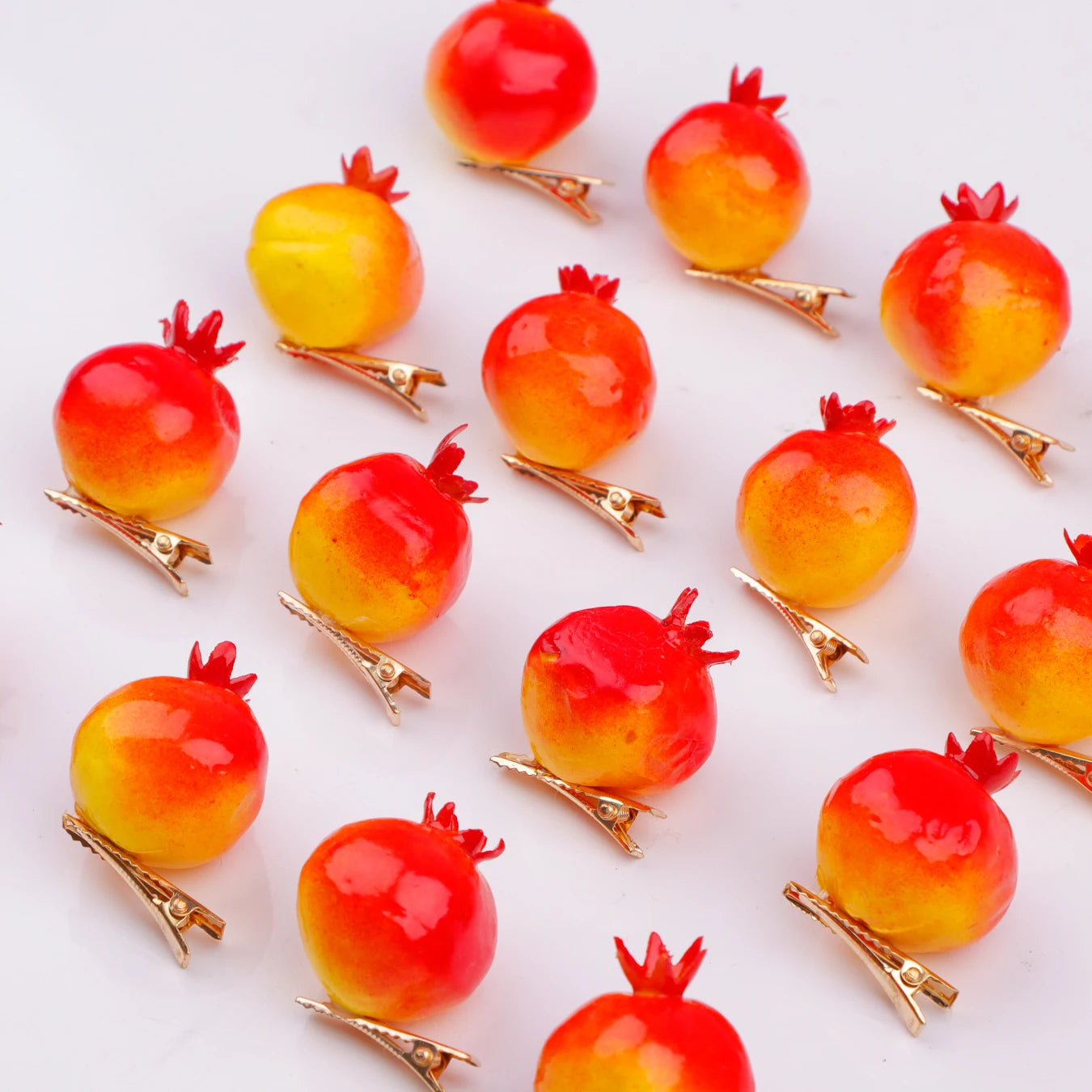 10/20/50/100Pcs/Lot Fashion New Style Cute Funny Fruit 3D Children Hairpin Women Girls Beautiful Duckbill Clip Headwear Gifts