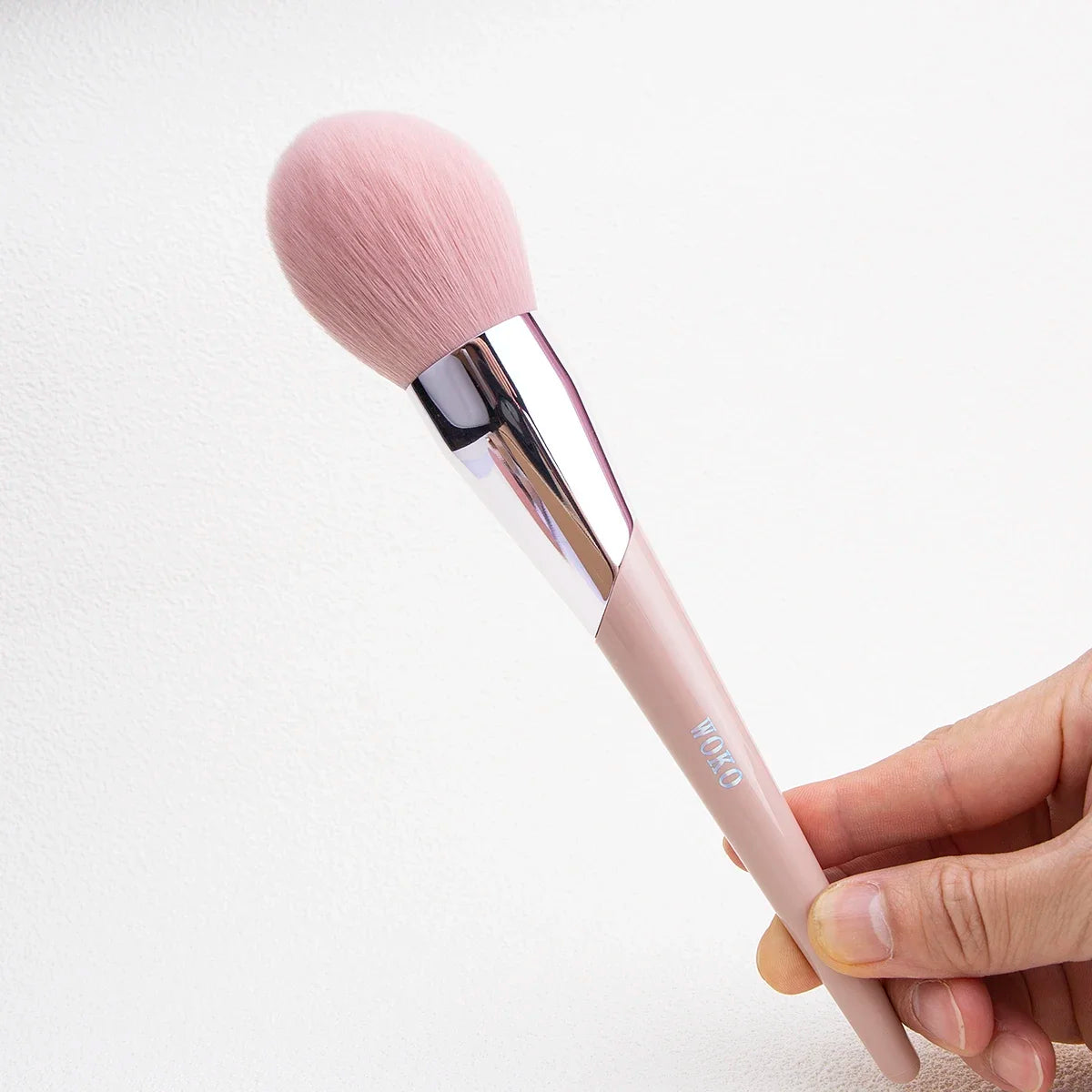 100# Large Powder Make Up Brush Big Powder Bronzer Brush Fluffy Pink Synthetic Hair Face Contour Bronzer Powder Makeup Tool