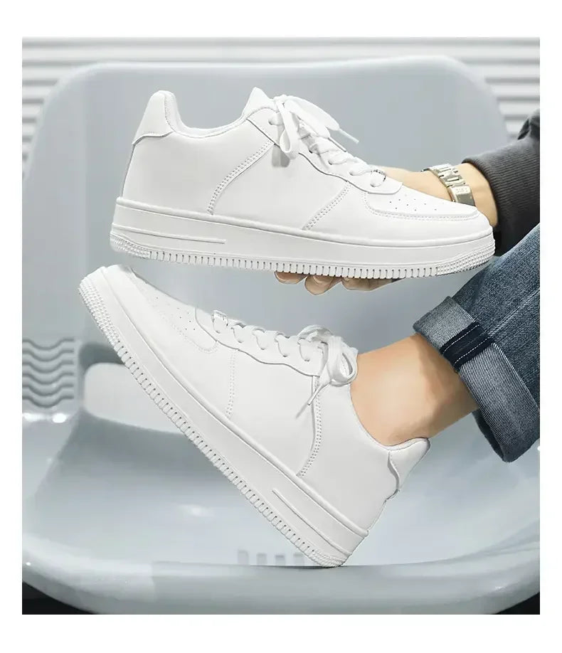 New Solid Color Fashion High Quality Men's Outdoor Walking Vulcanized Shoes Sneakers Casual Shoes Comfortable Lace-up