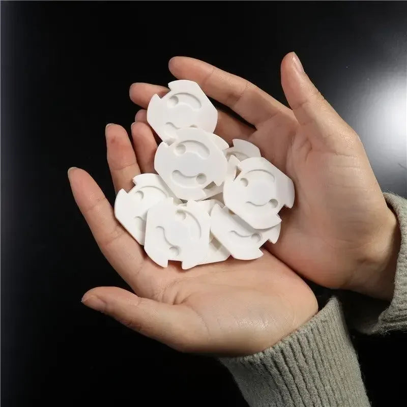 1/10pcs  Baby Safety Child Electric Socket Outlet Plug Protection Security Two Phase Safe Lock Cover Kids Sockets Cover Plugs